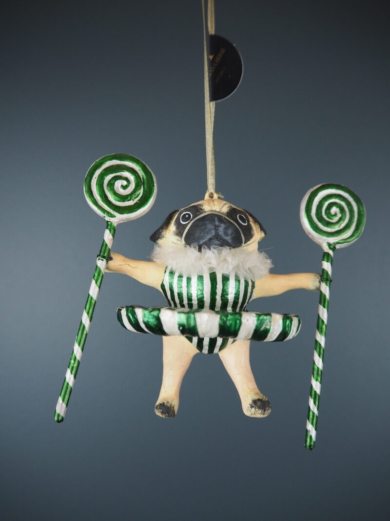Carnival pug lolipop green/white