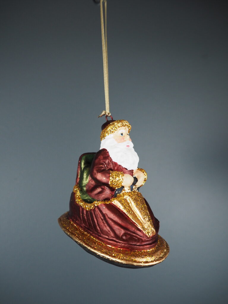 Circus Santa A/5 red/green orn - Image 11