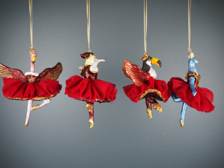 Bird Ballerina Burgundy a/4 fabskirt - Image 2