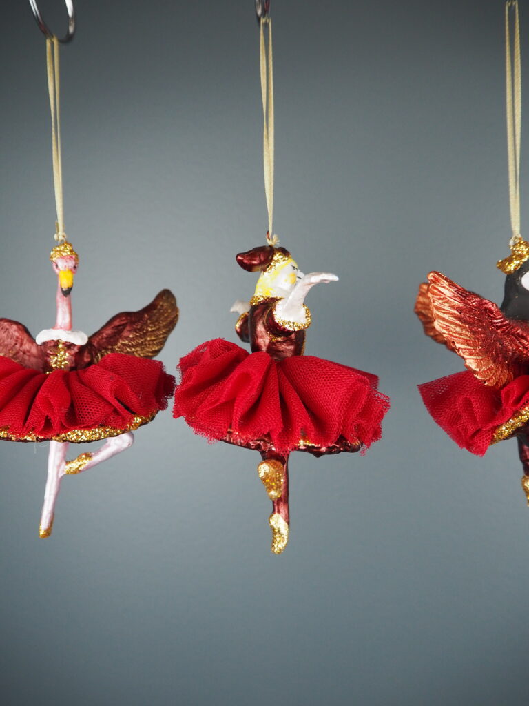 Bird Ballerina Burgundy a/4 fabskirt - Image 3