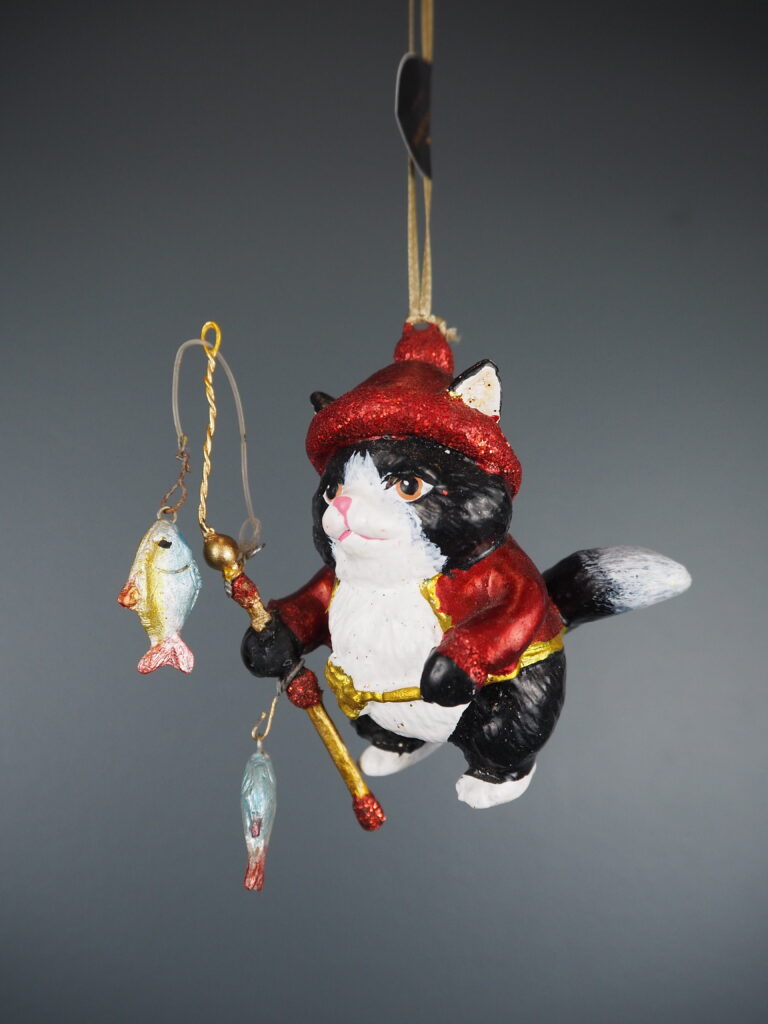Fishing cat in black/red orn - Image 3