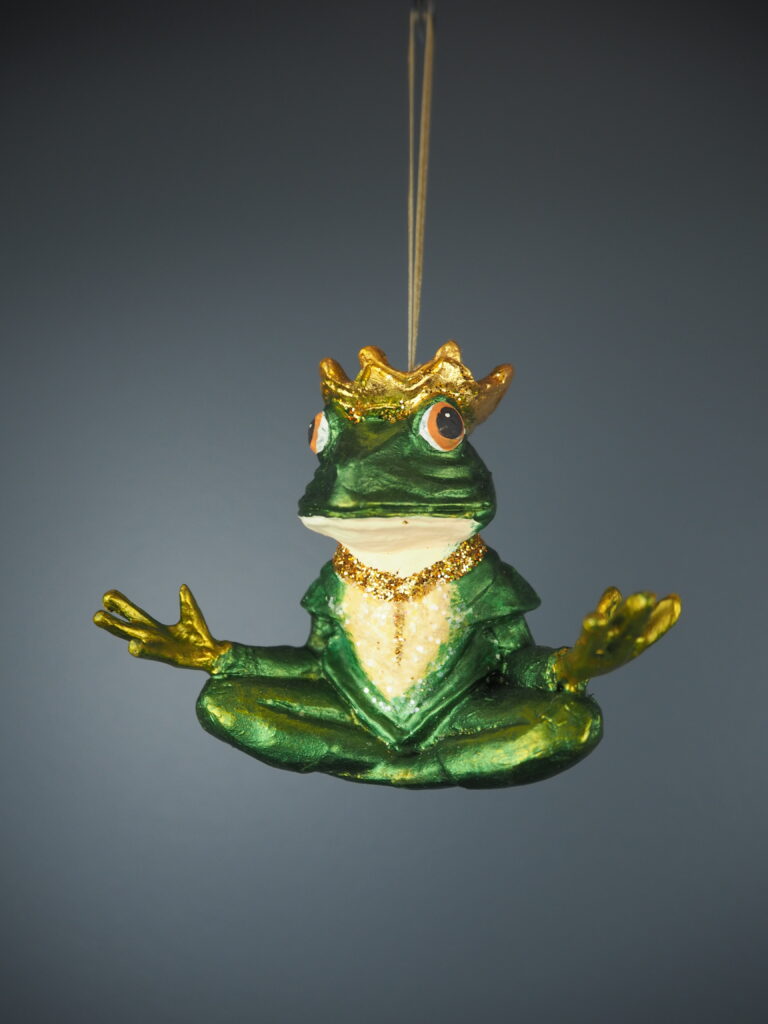Meditating frog in green - Image 5
