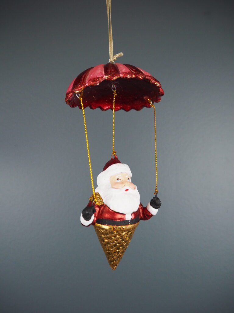 Sweets Santa in red/pink  a/5 - Image 11