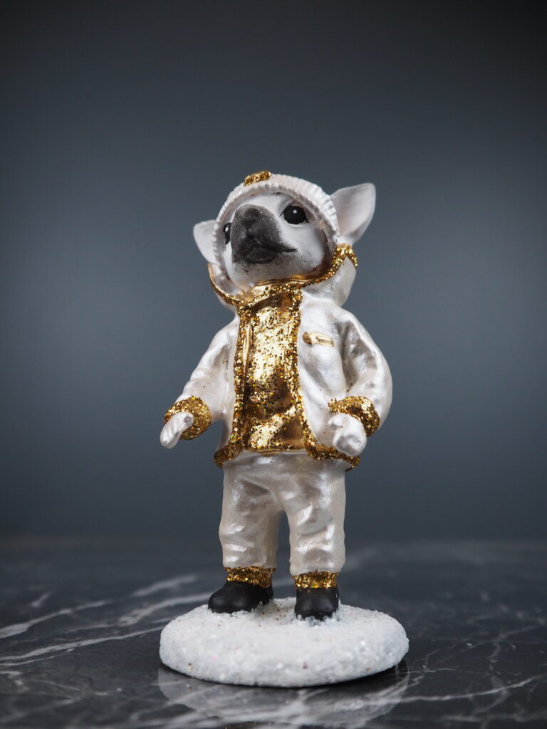 Dave dog open jacket in whitre stand - Image 4