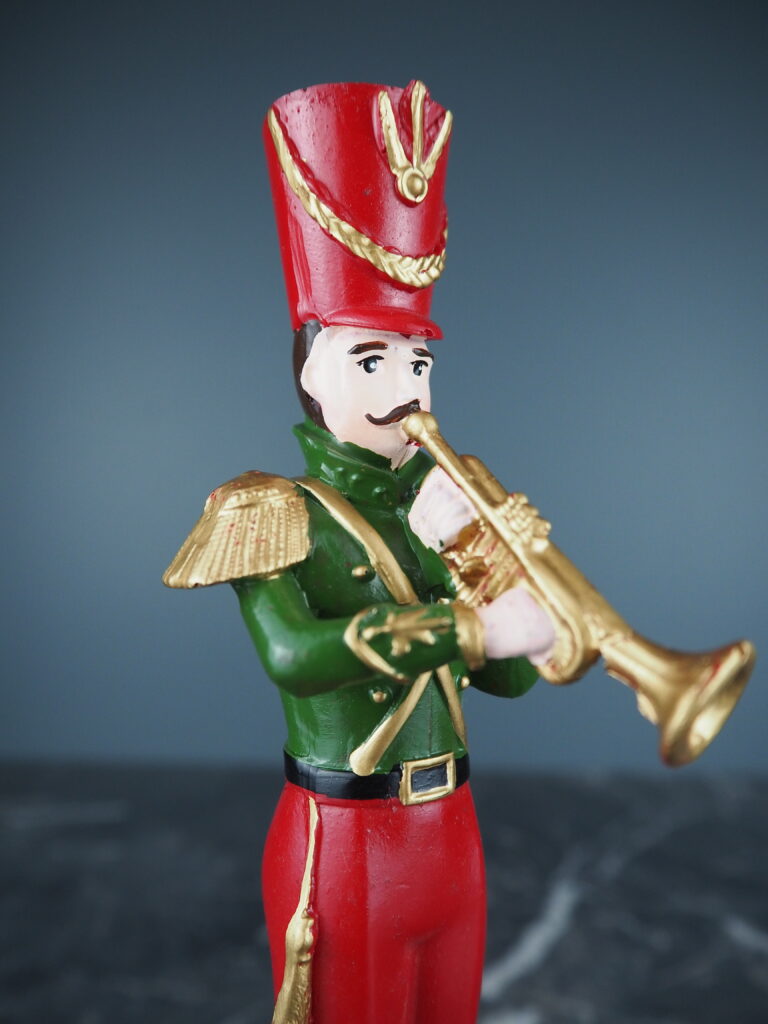 Trumphet boy 20 cm - Image 3