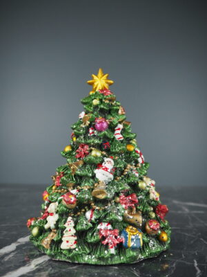 Classic Christmas tree