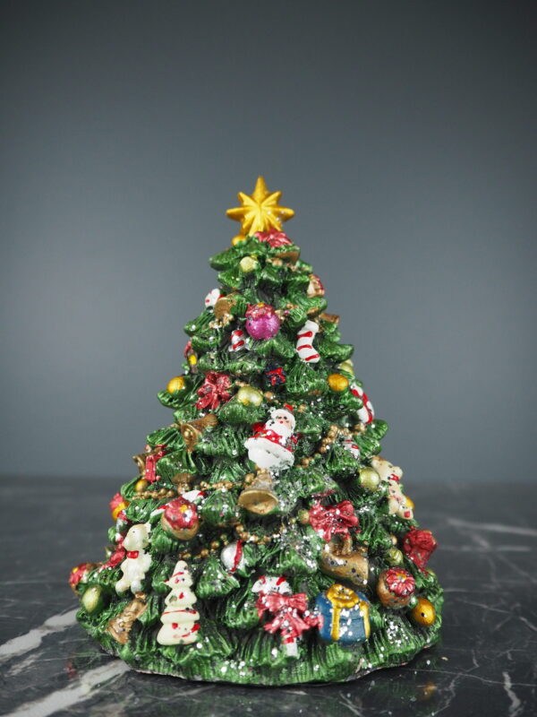 Classic Christmas tree