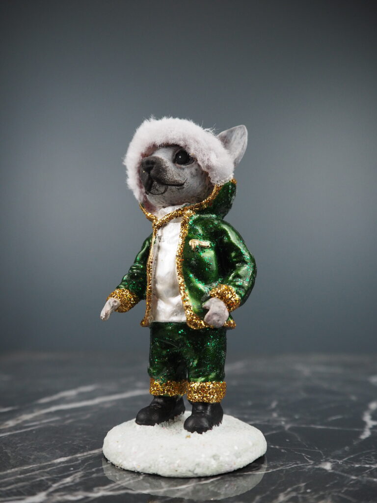 Dave dog open jacket in green stand