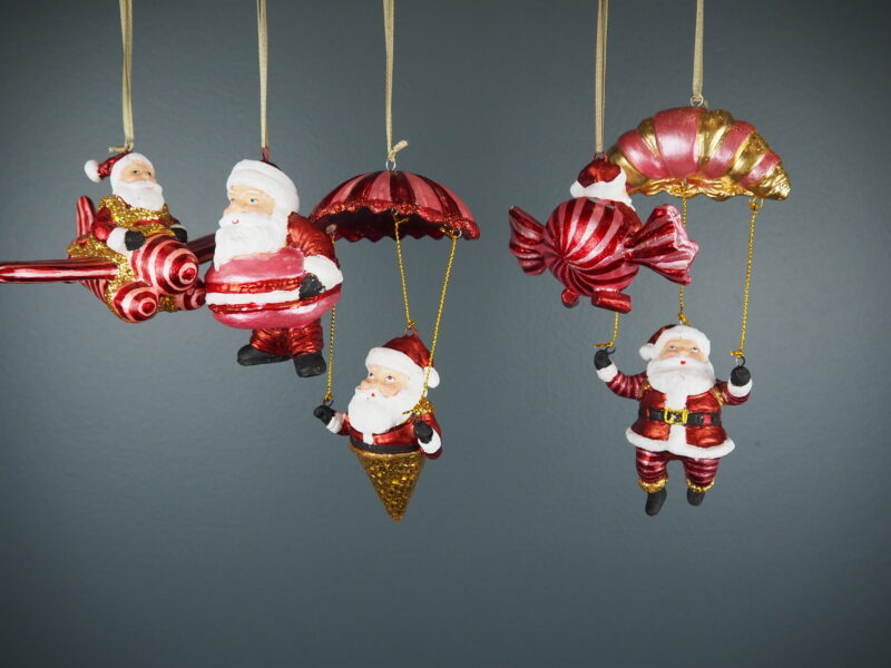 Sweets Santa in red/pink  a/5